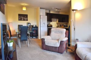 Lounge- click for photo gallery